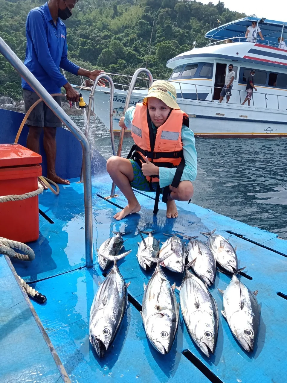 Full Day Big Game Fishing (Trolling & Spinning) + Lunch board + Transfer — image 49
