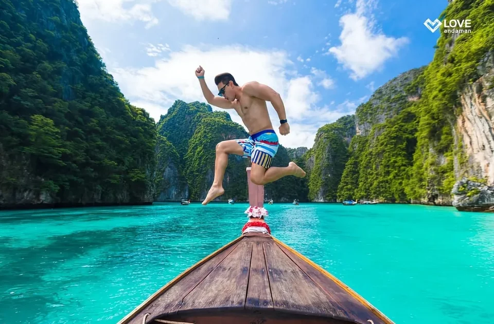 Phi Phi Bamboo (Speed Boat) + Lunch + (National Park Fee) + SIC Transfer (Visit Panwa Pier) — image 4