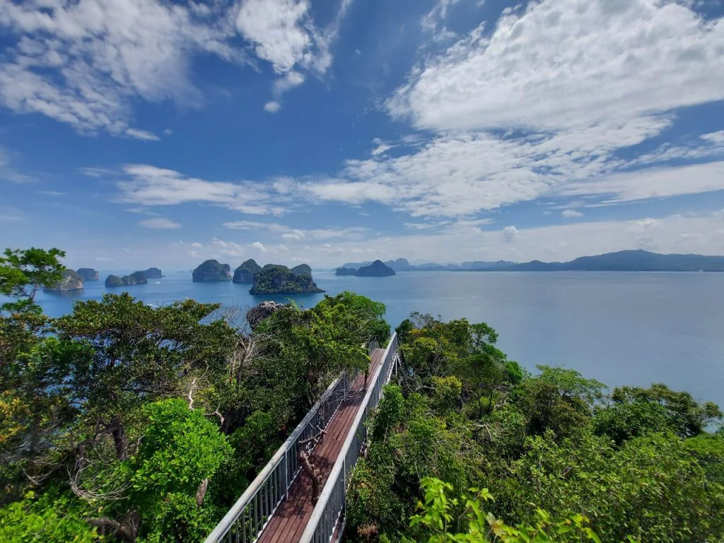 Hong Island Tour (Krabi) (Speed Boat) + Buffe Lunch + National Park Fee + SIC Transfer — image 5