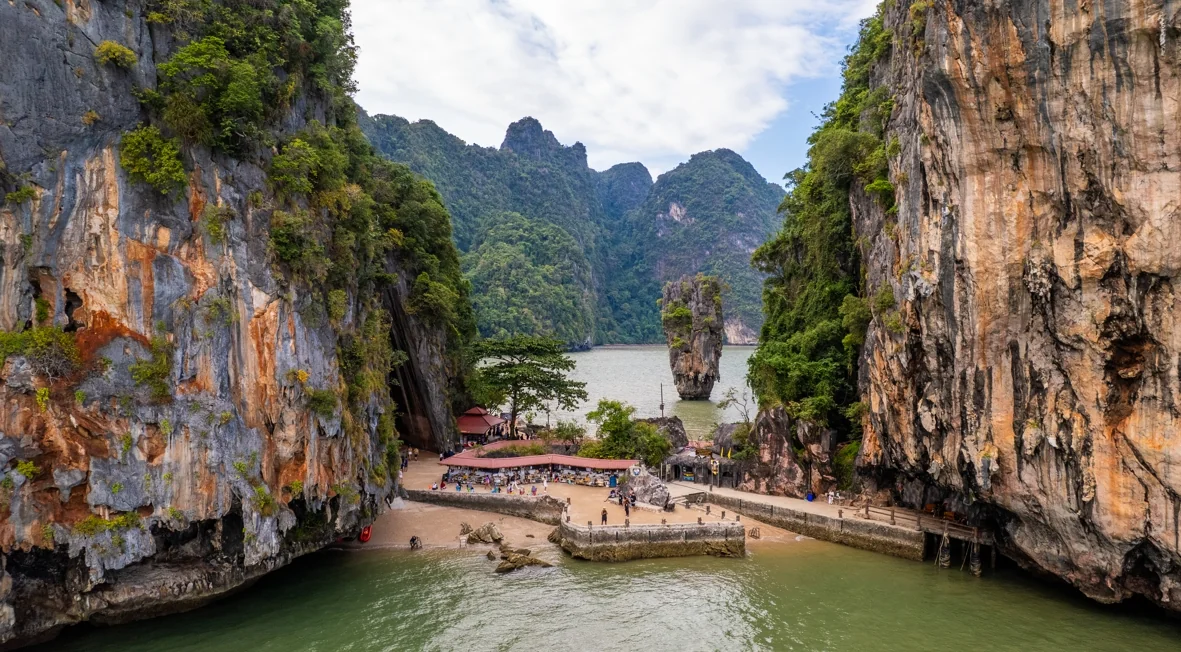 The Exclusive Trip James Bond Island by Seanery Catamaran (1st Floor) + Slider + Lunch + Dinner + Alcohol Shot + SIC Transfer (Include National Park Fee) — image 43