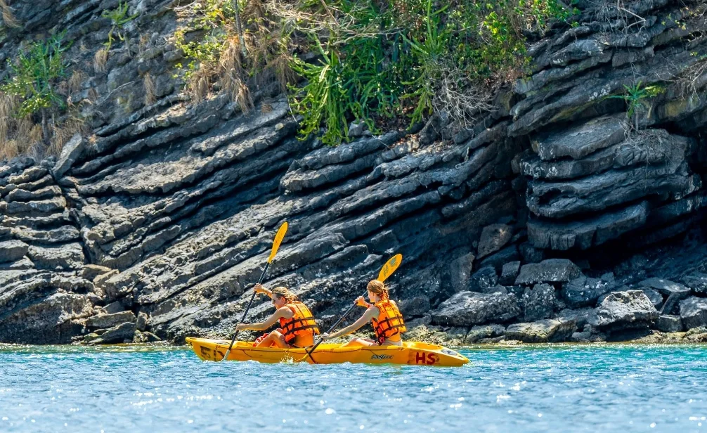 Angthong National Marine Park by Tour Boat (Big Boat) + Lunch + Kayaking + Transfer — image 2