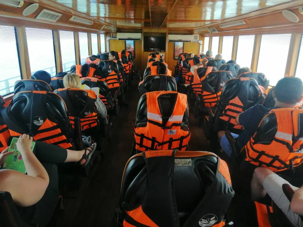 Ferry Transfer (SIC), From Phuket (Rassada Pier) dept. 11:00  - Phi Phi Island (Ton Sai Pier) + SIC Transfer Pick Up from Phuket Hotel — image 2
