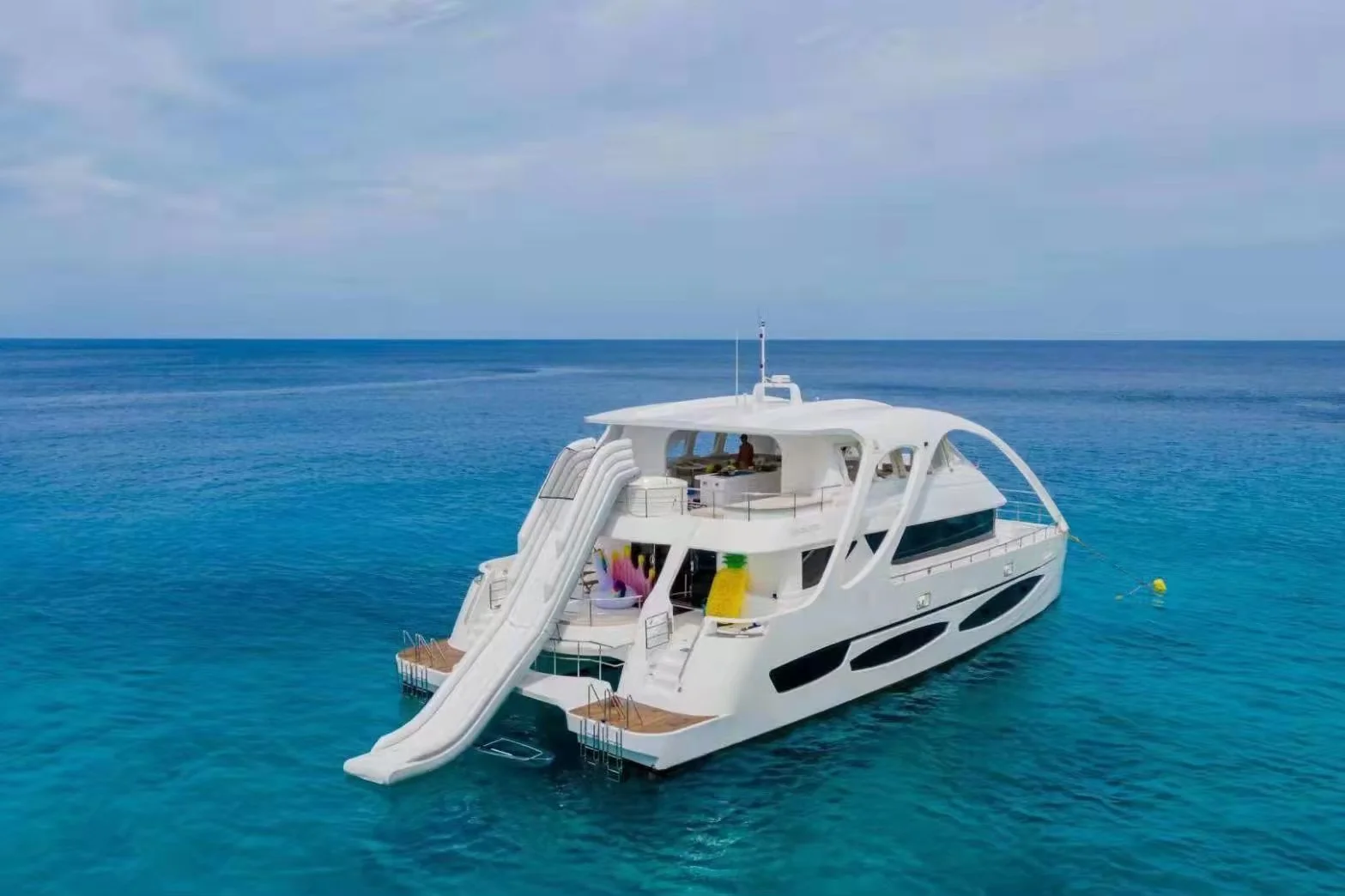 Phi Phi Island + Maithon Island Tour - By Luxury Catamaran Yacht + Lunch + SIC Transfer — image 3