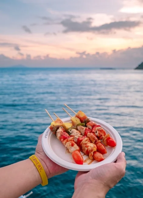 Phi Phi Island + Bamboo Island + Sunset Maiton by Speed Catamaran + Lunch + SIC Transfer & Longtail boat (Include Park Fee) — image 32