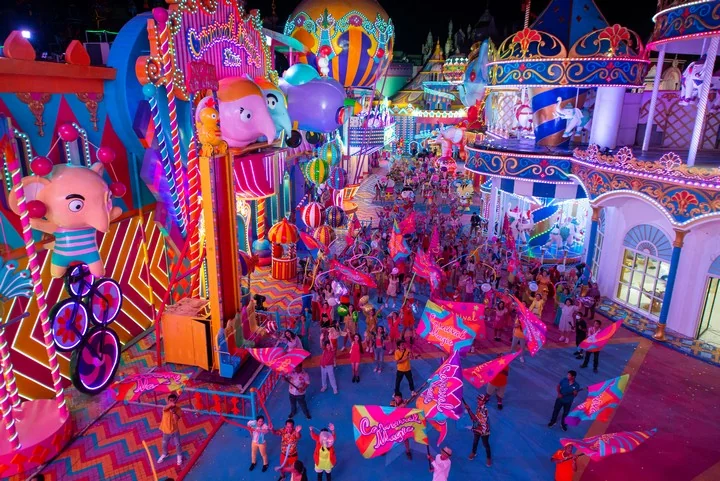 Carnival Magic Show + Dinner (Royal Seat) - No Transfer — image 2