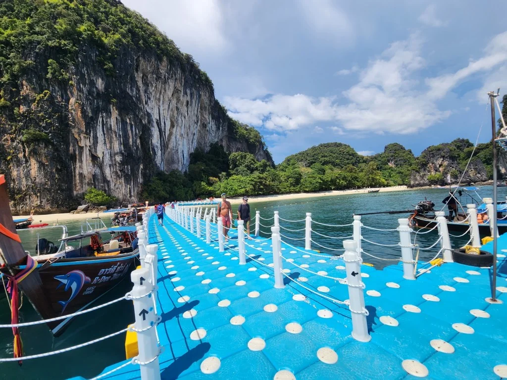 Hong Island Tour (Krabi) (Speed Boat) + Buffe Lunch + National Park Fee + SIC Transfer — image 3