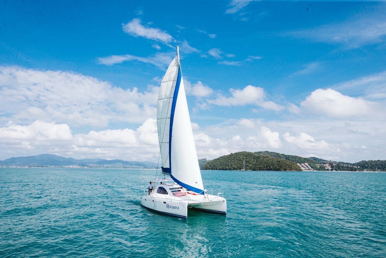 Sunset Dinner - by Catamaran Yacht + Dinner + SIC Transfer — image 1