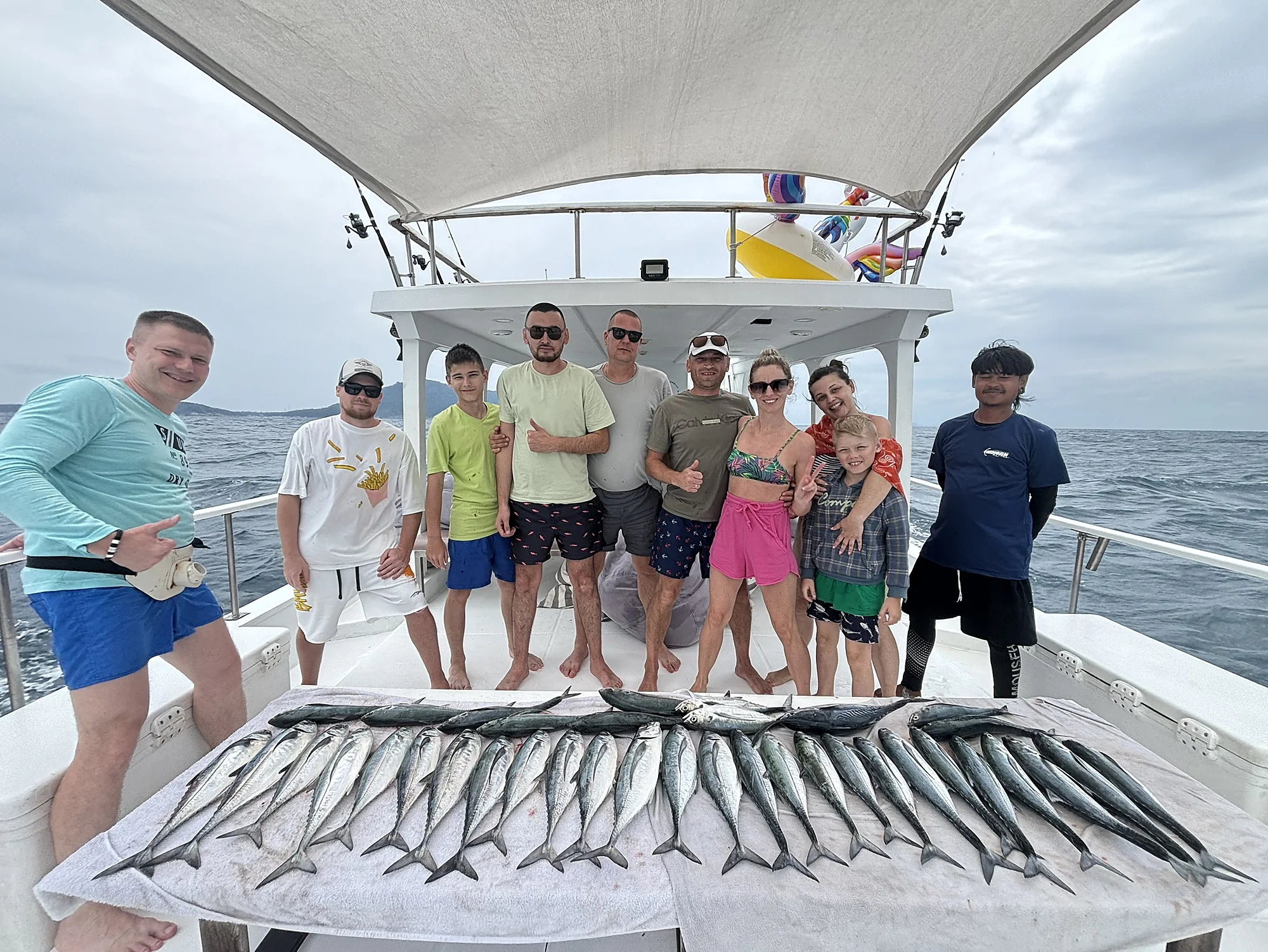 Full Day Big Game Fishing (Trolling & Spinning) + Lunch board + Transfer — image 42