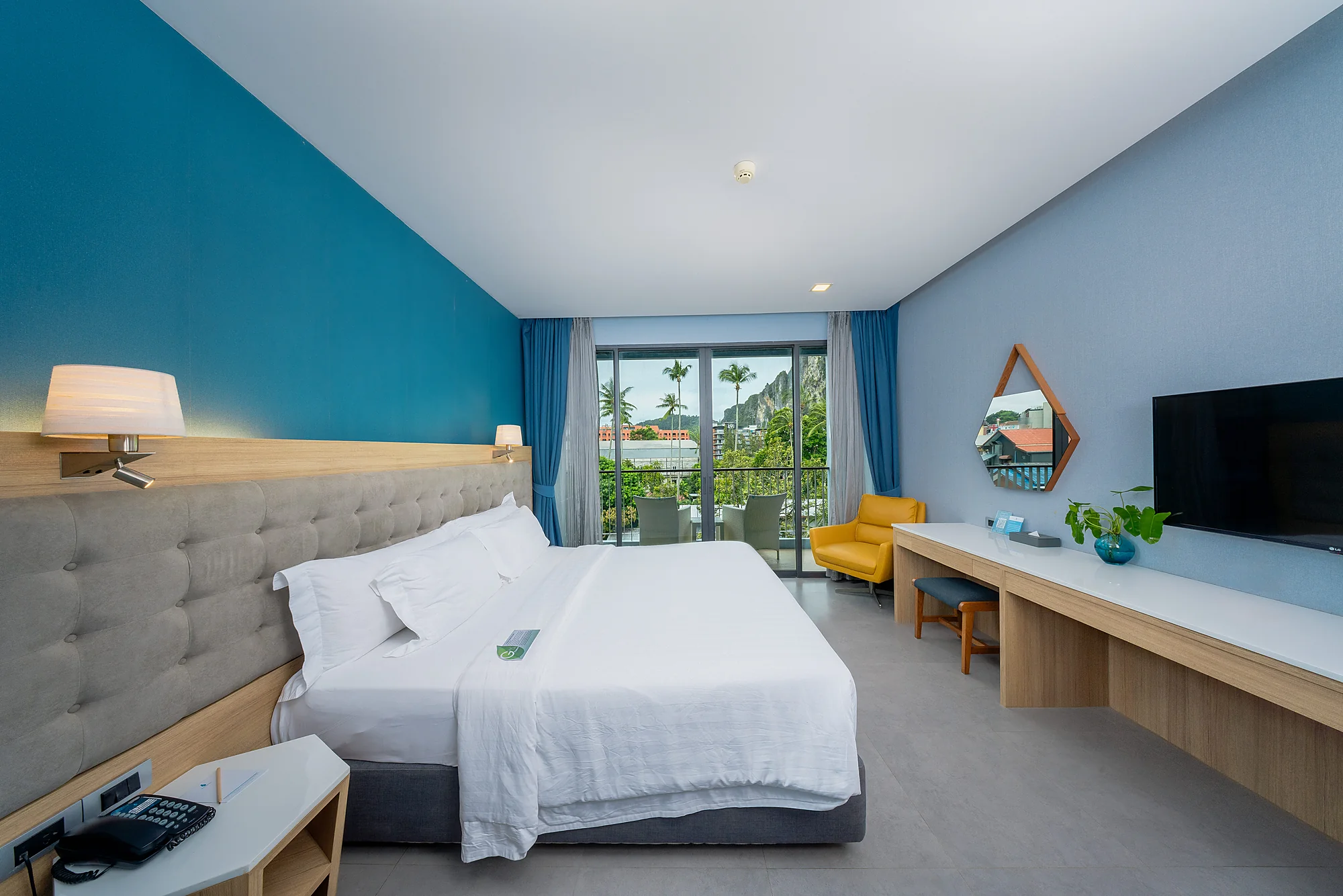 Deluxe Room with breakfast