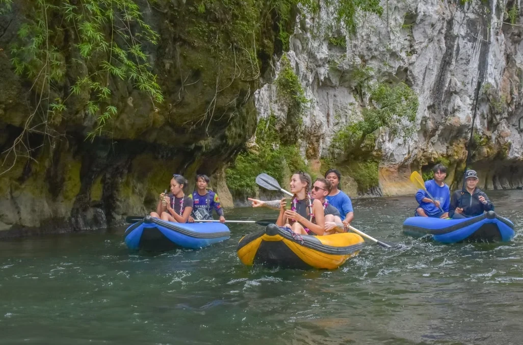 Khao Sok - 3Days 2Nights Junggle & Cheow Lan Lake Explorer (Overnight at Khaosok Boutique Hideaway or Camps+The Raft House with Air-Con Room) *from 6  person : KSL3-T — image 22