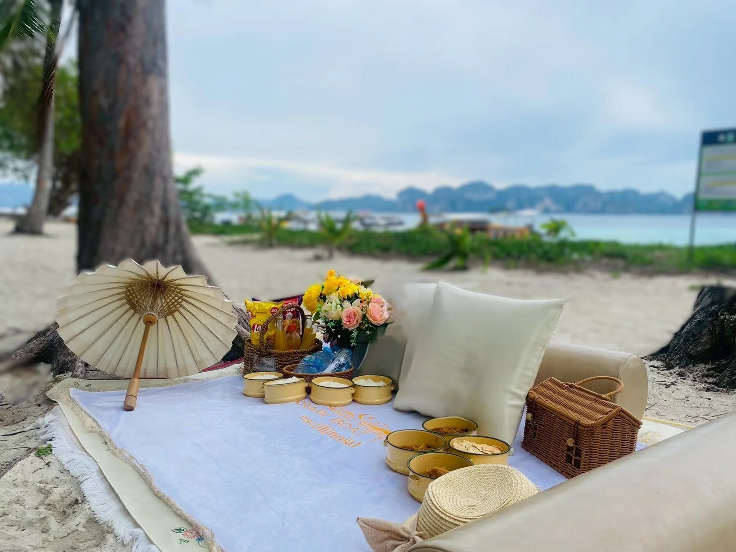 Luxury Longtail  Boat (private) - 7 Islands Sunset + Dinner + guide + Transfer (Aonang area) (1-5 pax) — image 5