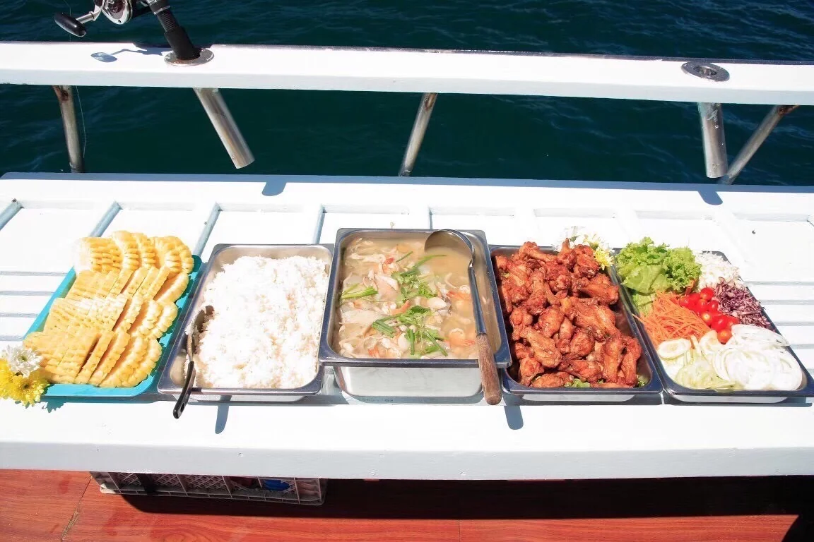 Full Day Big Game Fishing (Trolling & Spinning) + Lunch board + Transfer — image 53