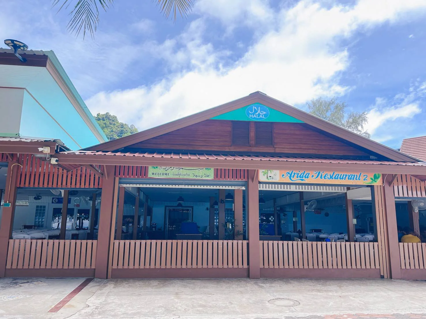 Lunch - Buffet Menu - Local Restaurant on Phi Phi Island — image 10