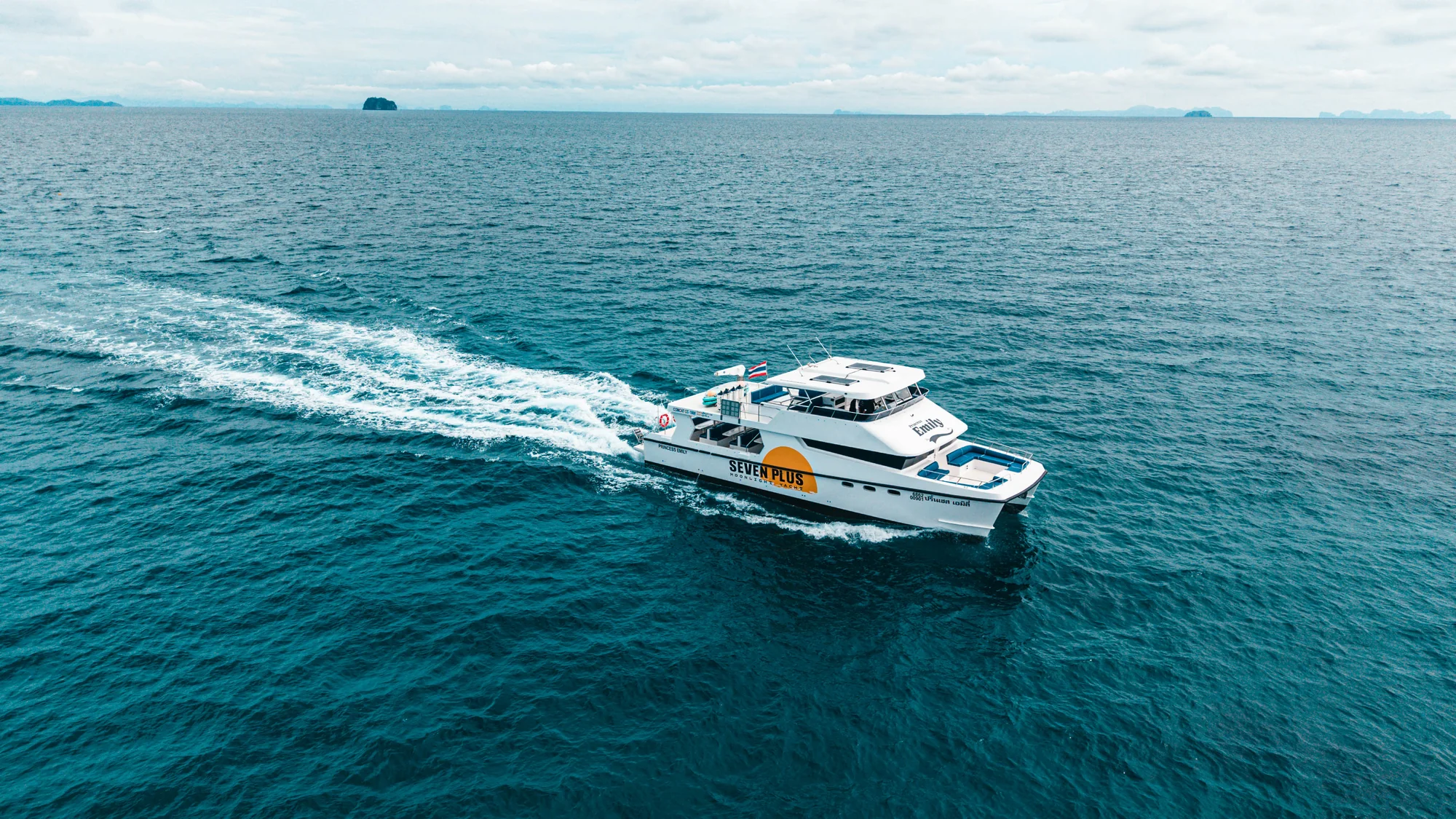 EMILY MOONLIGHT PLUS – PHI PHI LUXURY CRUISE + Lunch + SIC Transfer — image 10