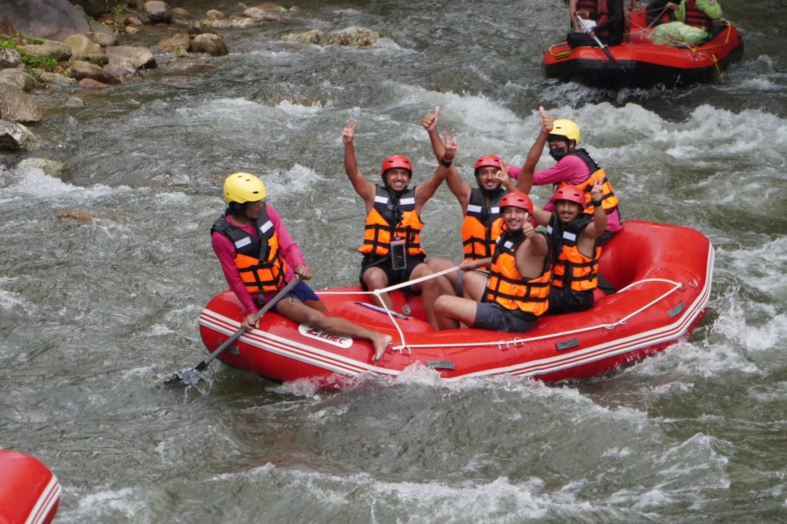 White Water Rating (5 Km.) + Lunch + Zipline + SIC Transfer — image 6