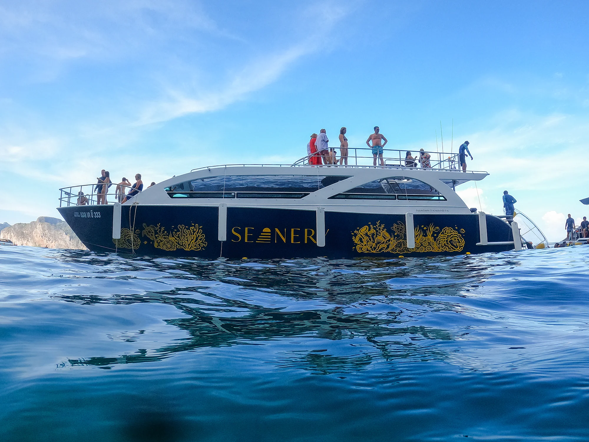 Phi Phi Island + Bamboo Island + Sunset Maiton by Speed Catamaran + Lunch + SIC Transfer & Longtail boat (Include Park Fee) — image 25