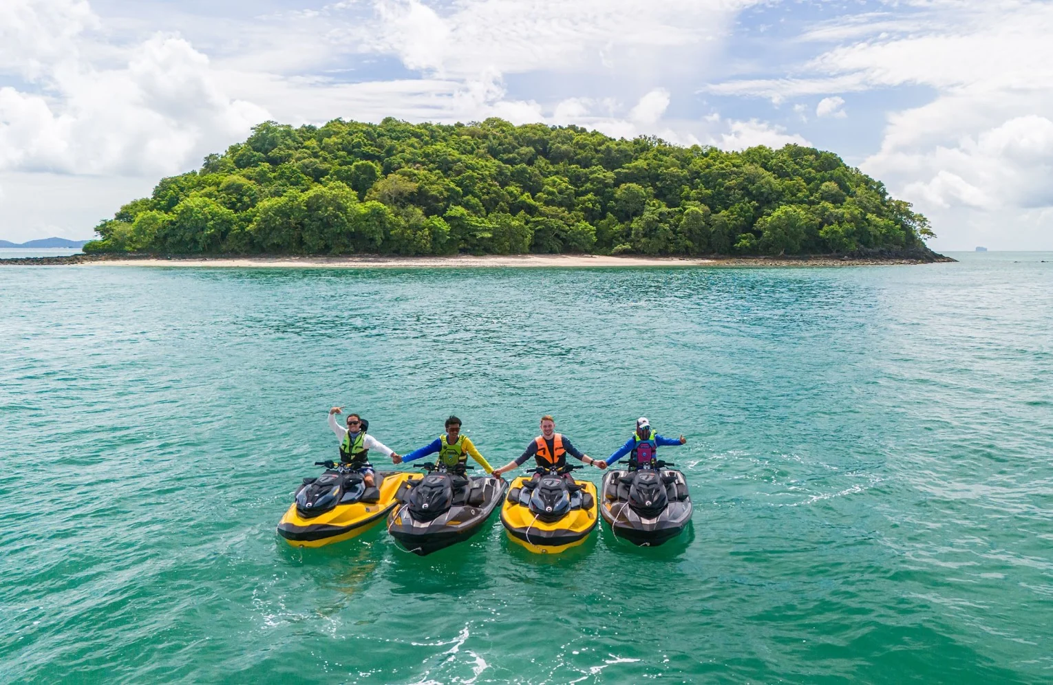 Jet Ski Tour (SEADOO GTX 1630 cc) - Half Day 9 Points Exotic Escape 4 Hours Paradise + Lunch + Hotel Transfer  (09.00-13.00 / 13.30-17.30) — image 1