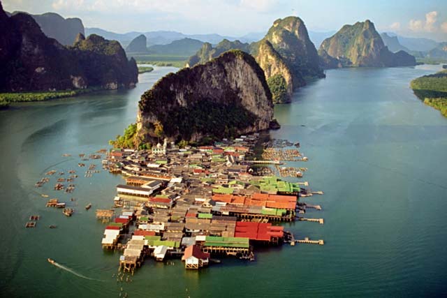 James Bond Island (Speed Boat) + Sea Canoe + Lunch + National Park Fee - (No Transfer) — image 1