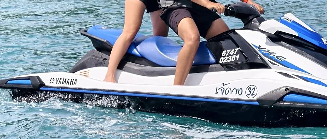Jet ski riders on an afternoon safari from Samui Island to Koh Pha Ngan