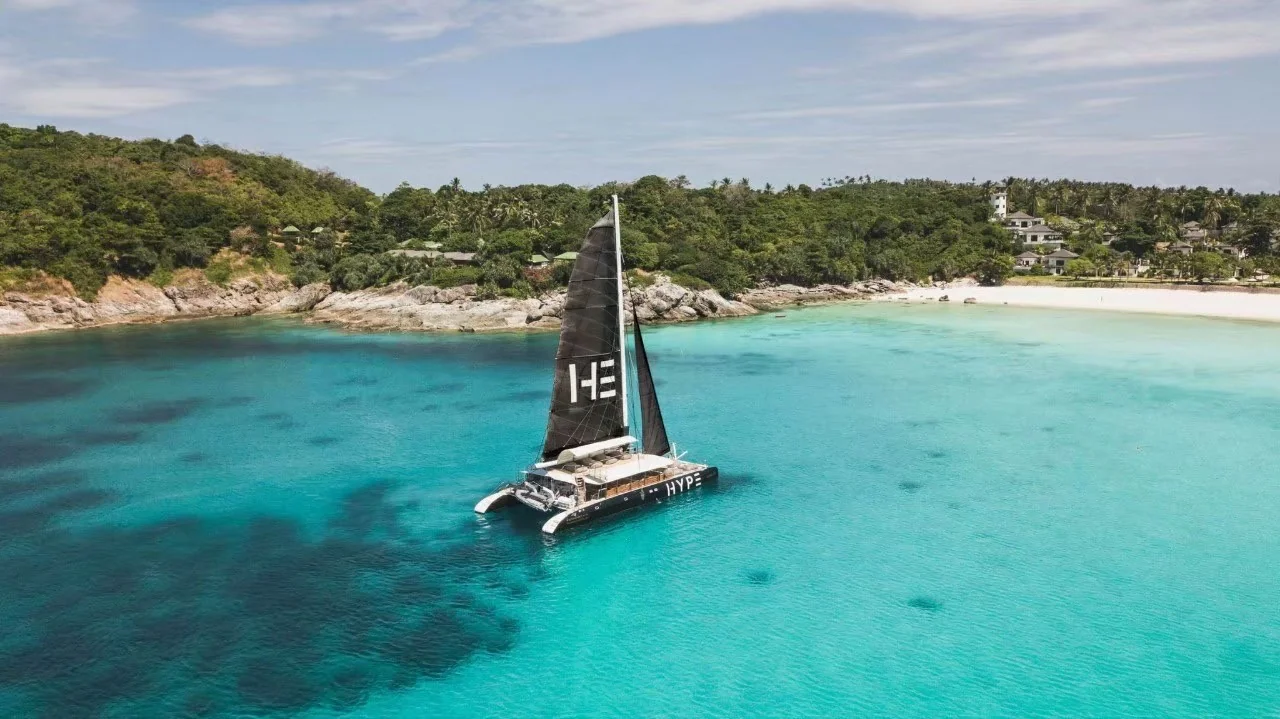 NOAH Catamaran - Coral & Racha Island