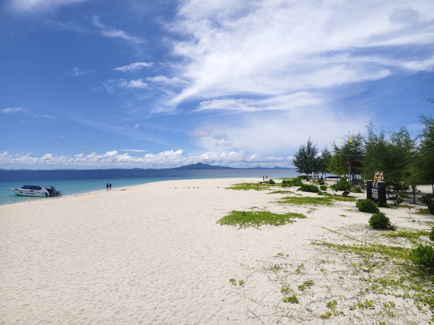 Phi Phi Island + Maya bay + Bamboo Island + Lunch + National Park Fee + SIC Transfer - (By Speed Boat) - Depart from Krabi — image 6