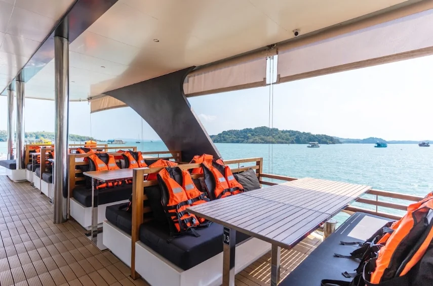 The Exclusive Trip James Bond Island by Seanery Catamaran (1st Floor) + Slider + Lunch + Dinner + Alcohol Shot + SIC Transfer (Include National Park Fee) — image 28