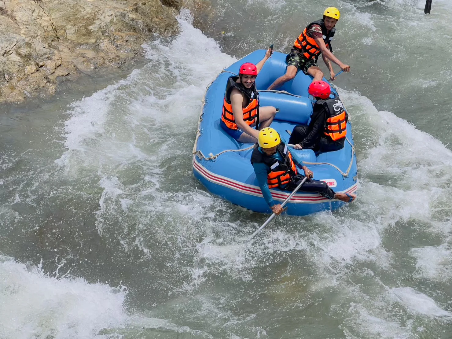 White Water Rating (5 Km.) + Lunch + Zipline + SIC Transfer — image 14
