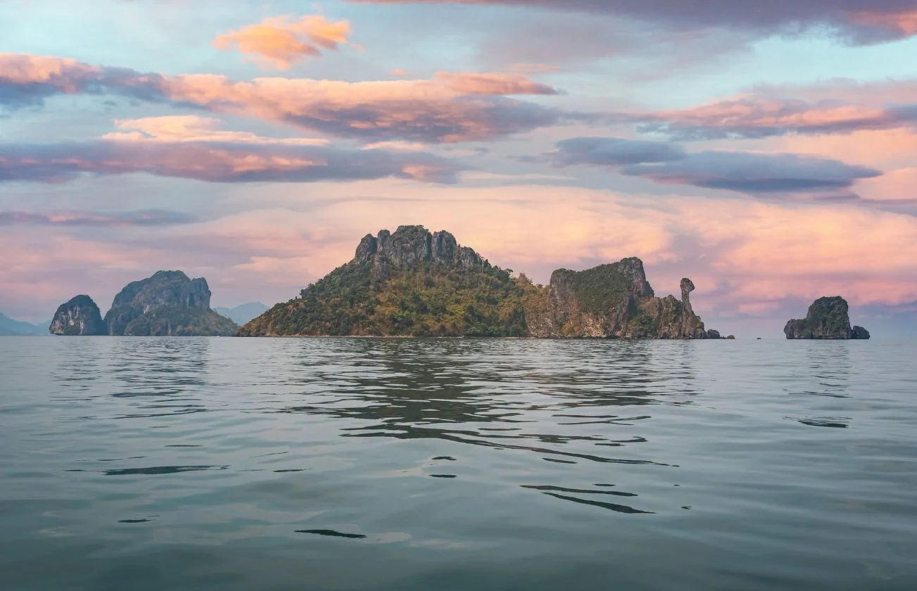 7 Islands Sunset + Mini BBQ Dinner by Longtail Boat + SIC Transfer (Exclude National Park Fee) — image 2