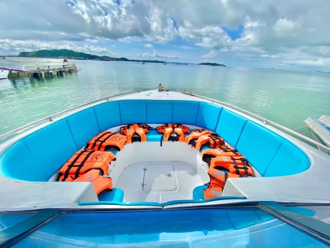 James Bond Island (Speed Boat) + Sea Canoe + Lunch + National Park Fee - (No Transfer) — image 12