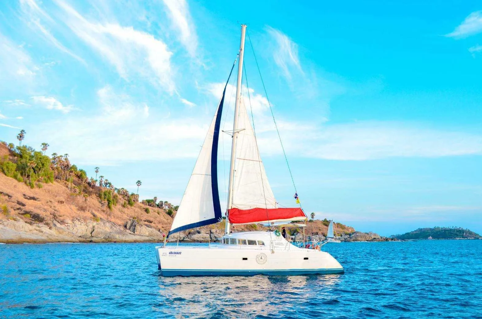 Sunset Dinner - by Catamaran Yacht + Dinner + SIC Transfer — image 9