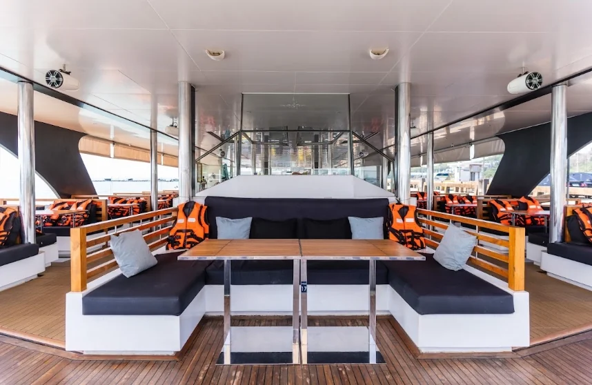 The Exclusive Trip James Bond Island by Seanery Catamaran (1st Floor) + Slider + Lunch + Dinner + Alcohol Shot + SIC Transfer (Include National Park Fee) — image 29