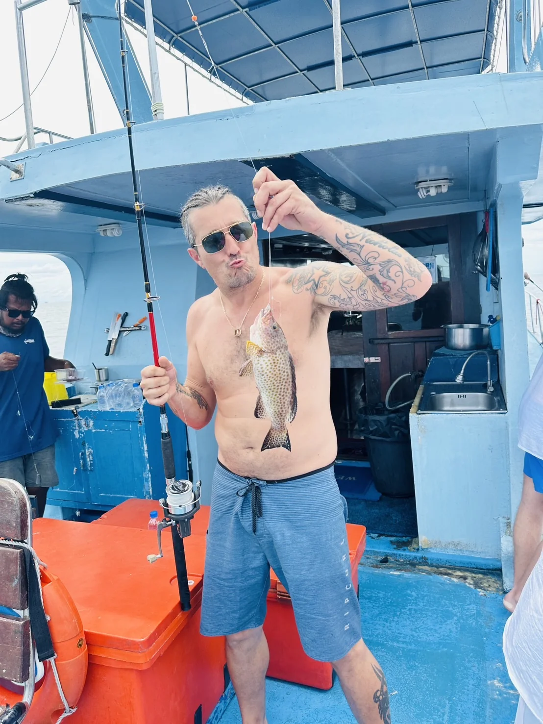 Full Day Big Game Fishing (Trolling & Spinning) + Lunch board + Transfer — image 23